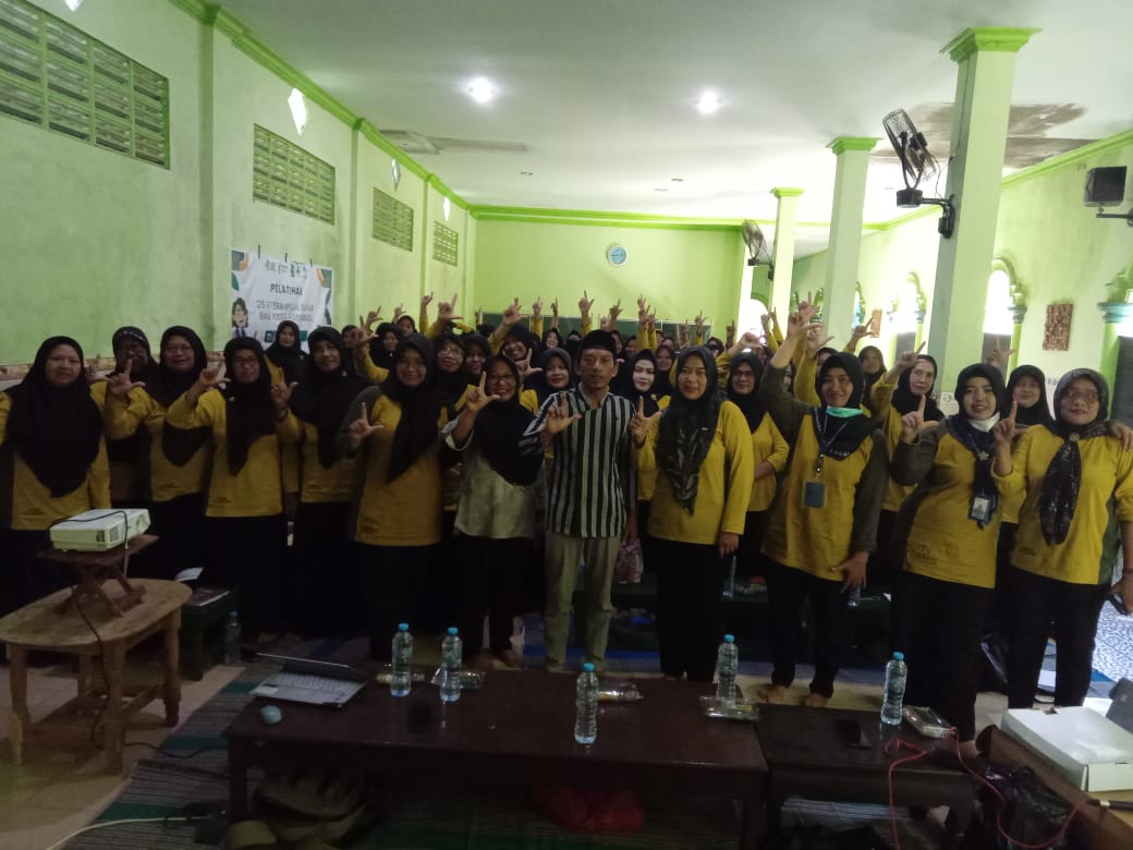 PELATIHAN KADER ILP POSYANDU SEKAR PANJI DESA MANTREN