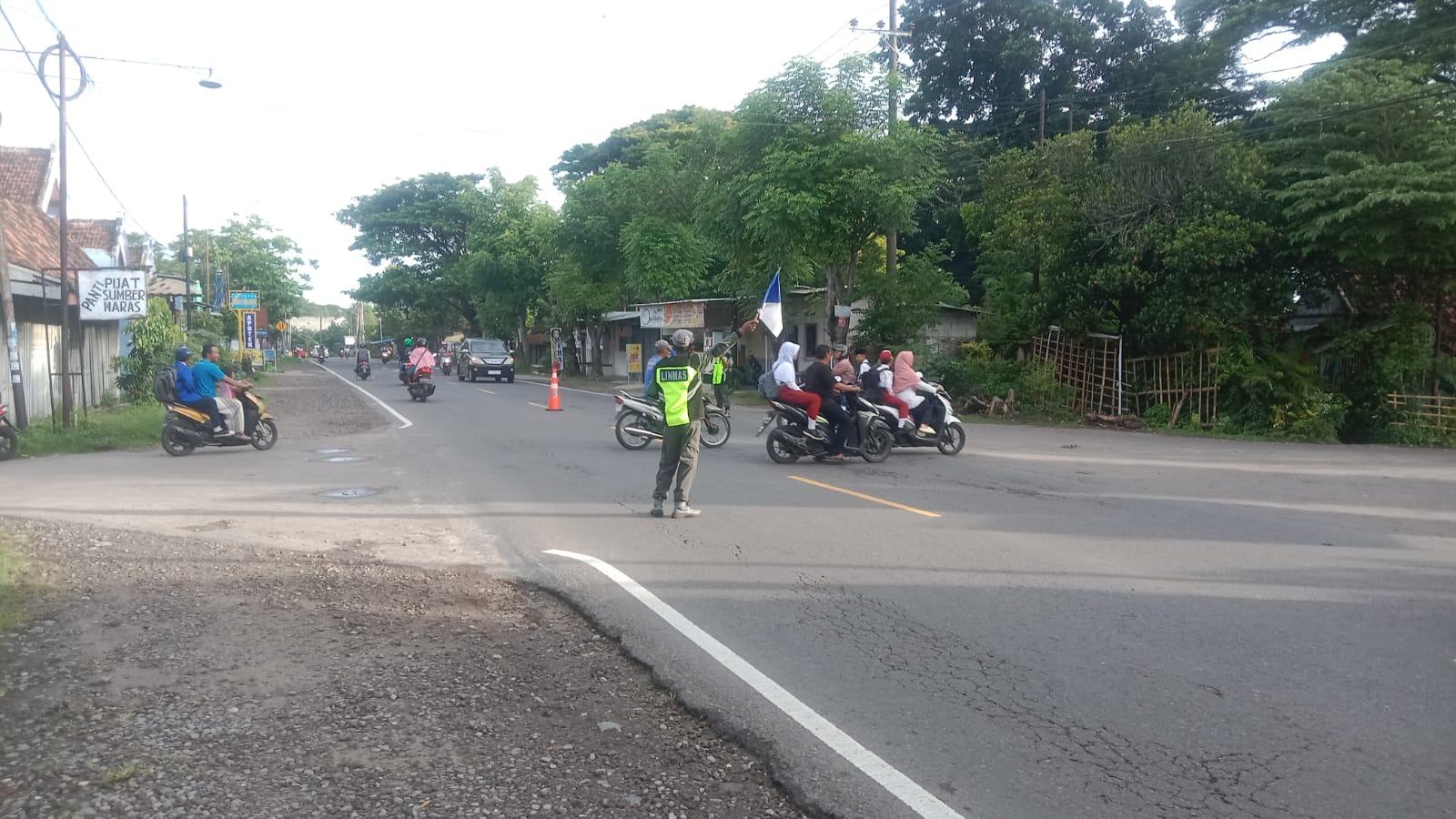 GIAT RUTIN LINMAS