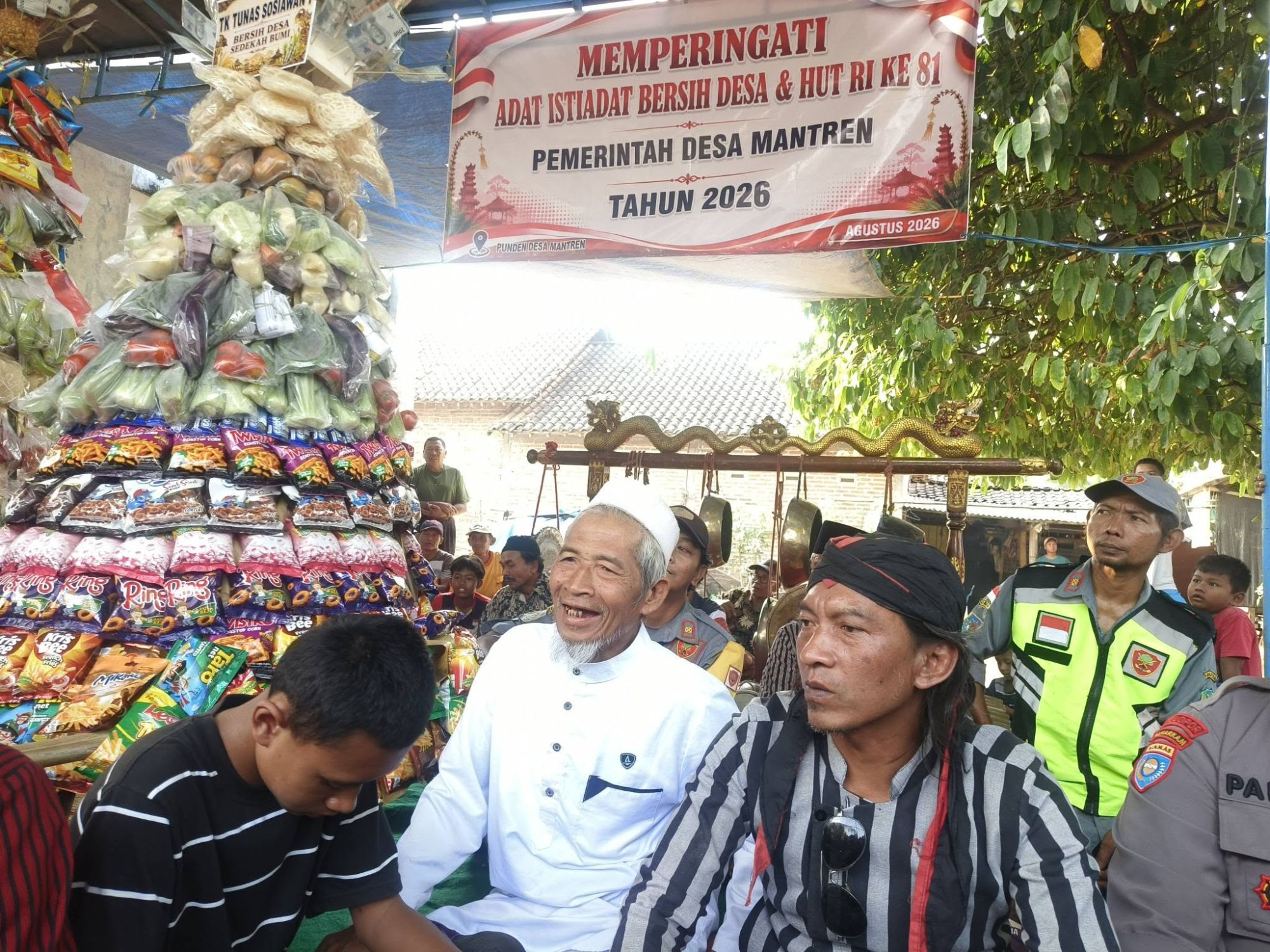 ADAT ISTIADAT BERSIH DESA